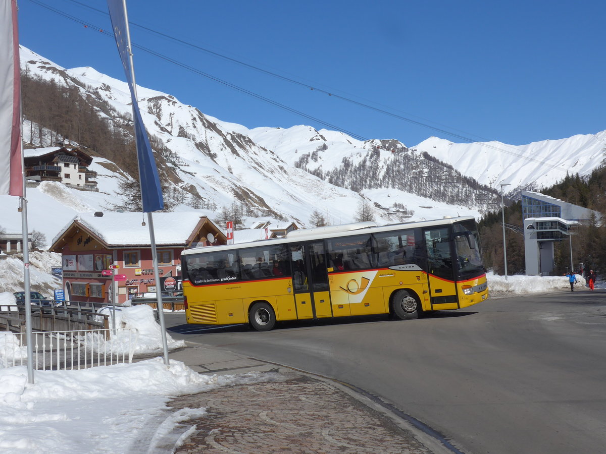 (202'640) - PostAuto Graubnden - GR 102'310 - Setra am 20. Mrz 2019 in Samnaun, Ravaisch