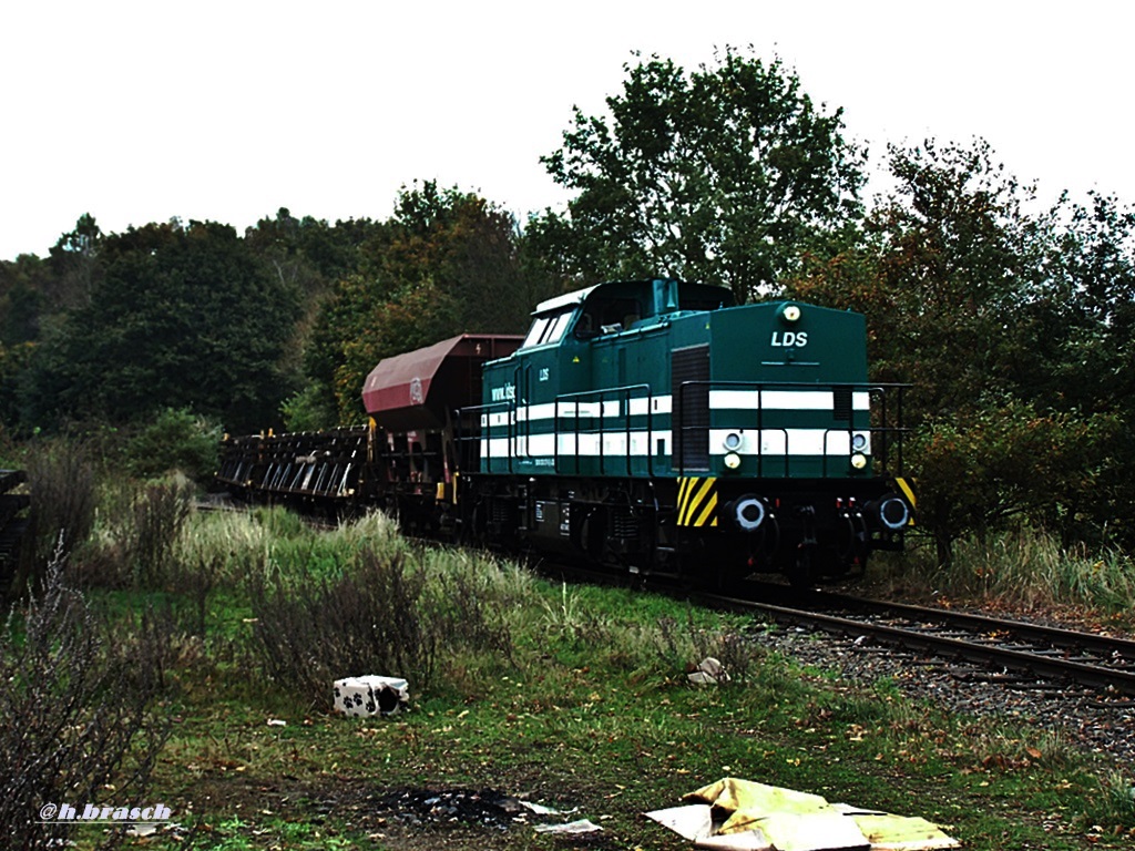 203 127-6 der LDS fuhr vom kieswerk koops,zum bhf glinde,datum 21.10.14