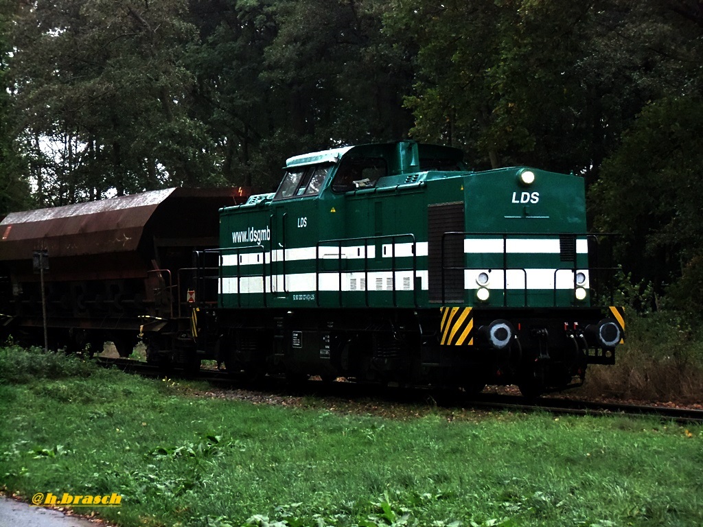 203 127-6 der LDS kurz vor der abfahrt vom bhf glinde,am 21.10.14