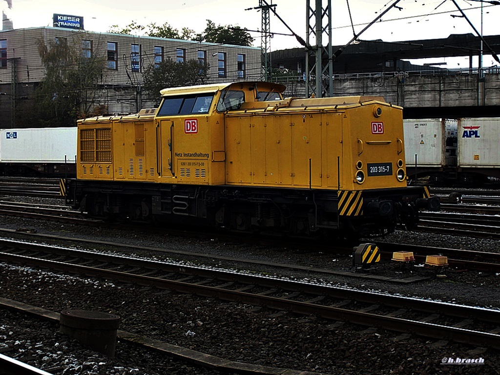 203 315-7 war abgestellt am 06.11.14 beim bhf hh-harburg