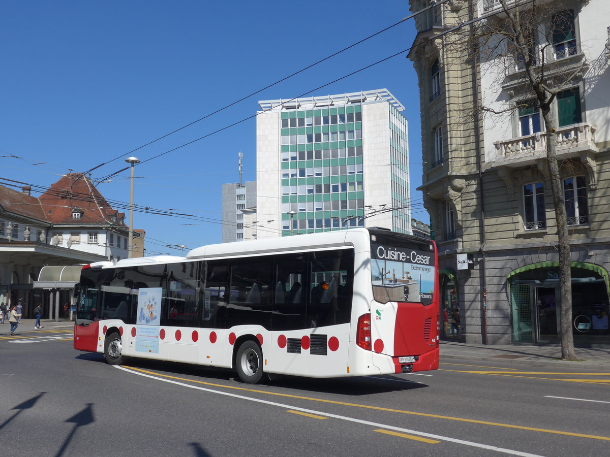 (203'251) - TPF Fribourg - Nr. 40/FR 300'289 - Mercedes am 24. Mrz 2019 beim Bahnhof Fribourg