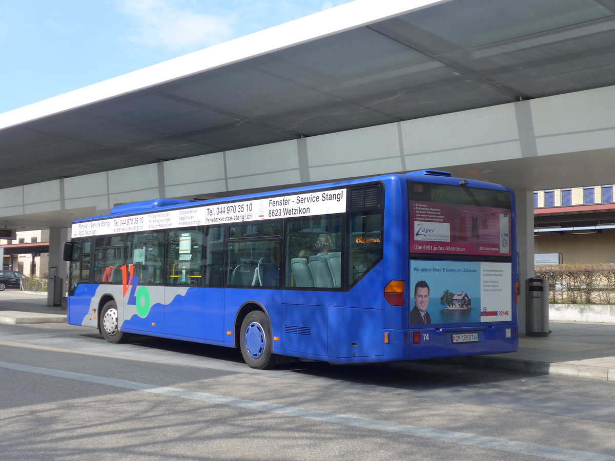 (203'543) - VZO Grningen - Nr. 74/ZH 158'874 - Mercedes am 7. April 2019 beim Bahnhof Meilen