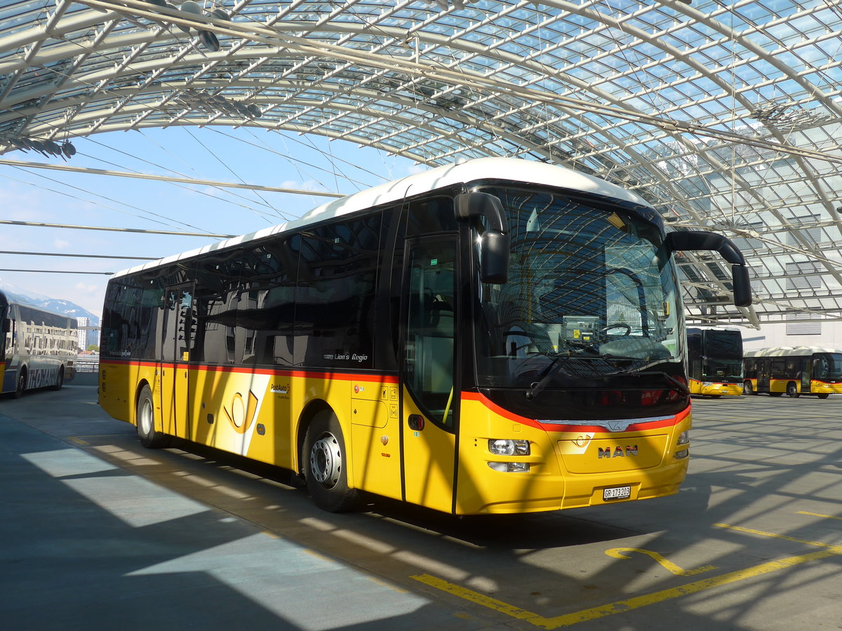 (203'813) - PostAuto Graubnden - GR 173'203 - MAN am 19. April 2019 in Chur, Postautostation