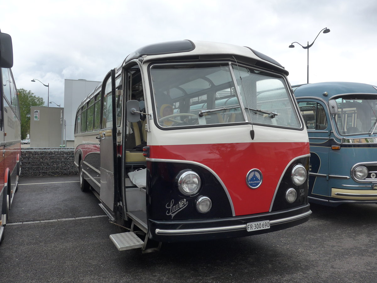 (203'959) - Aus der Schweiz: Schlapp, Cottens - FR 300'690 - Saurer/FHS (ex Fischer, Chur; ex Zumwald, Fribourg; ex Schwitter, Kandersteg; ex Winterhalder, Zrich) am 26. April 2019 in Haguenau, Parkplatz