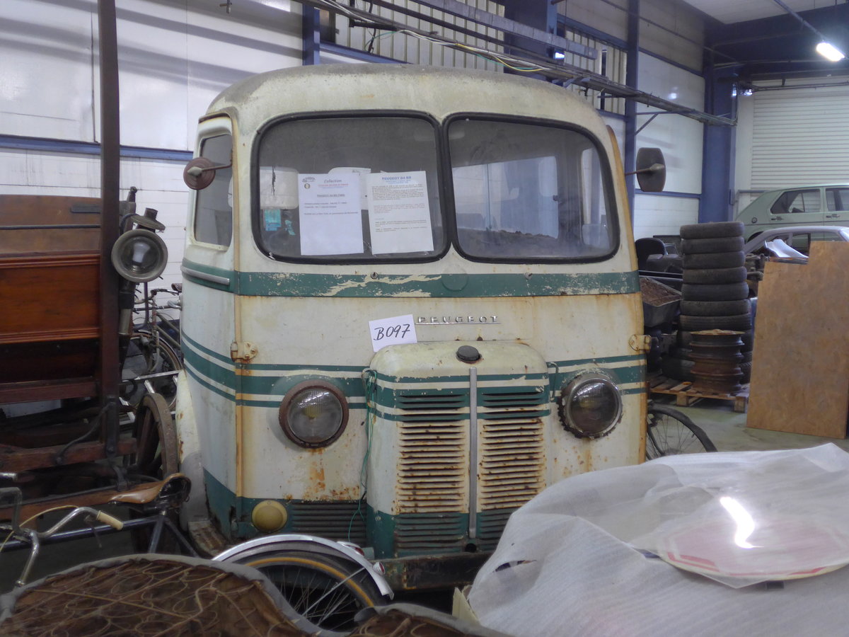 (204'360) - AAF Wissembourg - Peugeot (ex Ocecars, La Rochelle; ex Taillasson, Brizambourg) am 27. April 2019 in Wissembourg, Museum 