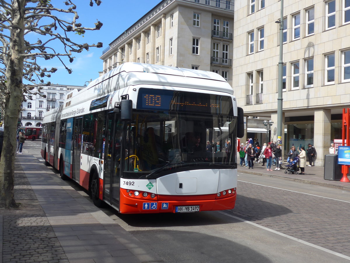 (204'957) - HHA Hamburg - Nr. 7492/HH-YB 1492 - Solaris am 11. Mai 2019 in Hamburg, Rathausmarkt