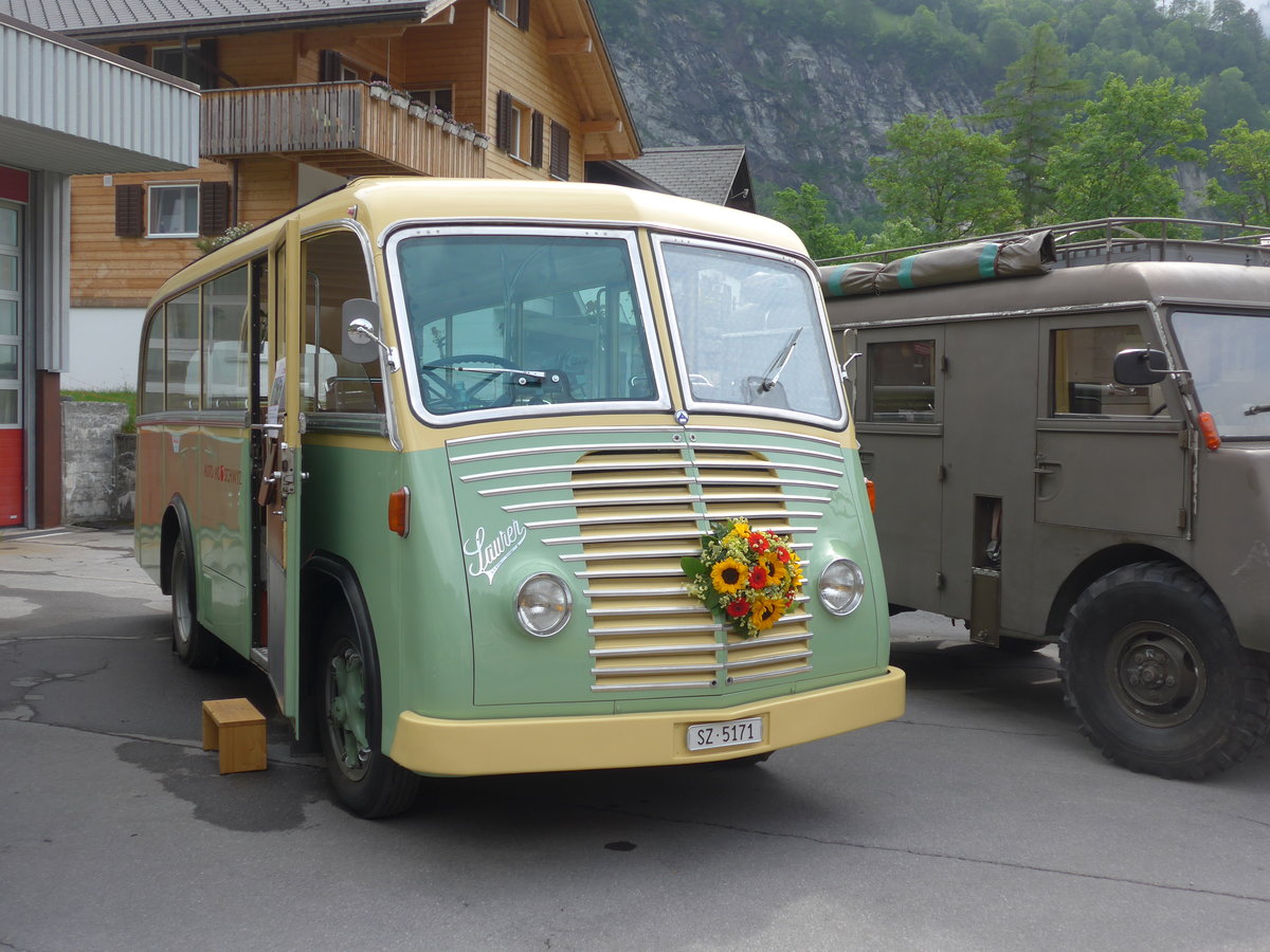 (206'278) - AAGS Schwyz - Nr. 1/SZ 5171 - Saurer/Geser (ex Nr. 9; ex Nr. 17; ex Nr. 9; ex Nr. 1) am 15. Juni 2019 in Elm, Station