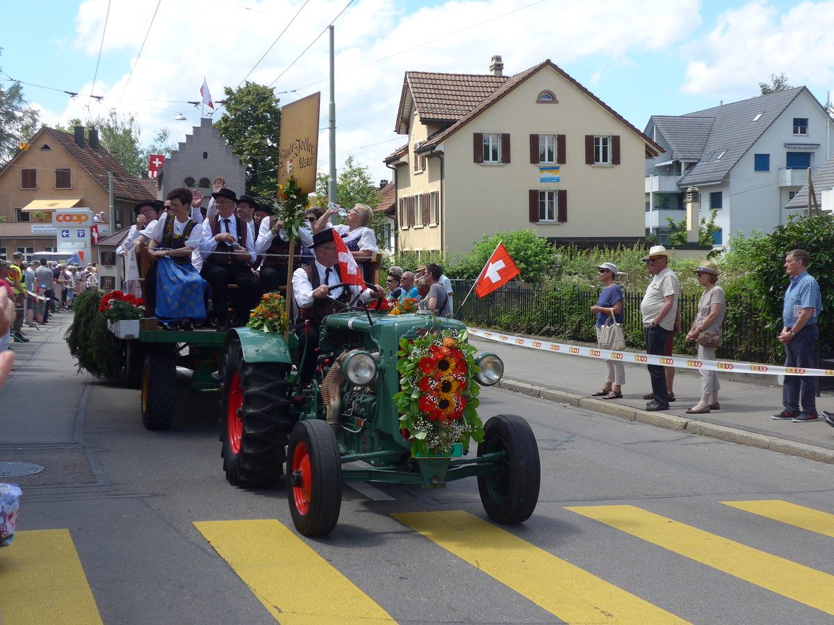 (206'691) - H�rlimann am 23. Juni 2019 am Jodlerfest-Umzug in Winterthur