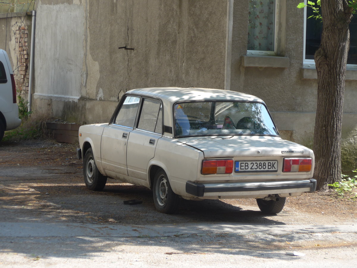 (207'167) - Lada - EB 2388 BK - am 4. Juli 2019 in Gabrovo