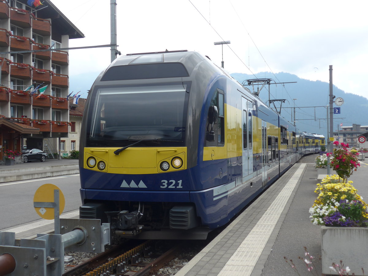 (207'764) - BOB-Pendelzug - Nr. 321 - am 9. Juli 2019 im Bahnhof Grindelwald