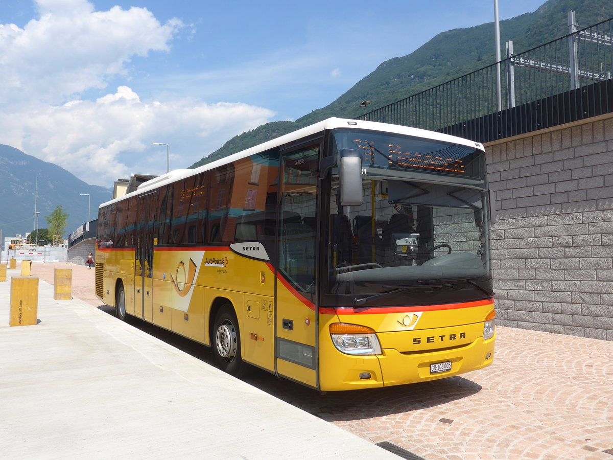 (208'080) - TpM, Mesocco - Nr. 5/GR 108'005 - Setra am 21. Juli 2019 beim Bahnhof Bellinzona