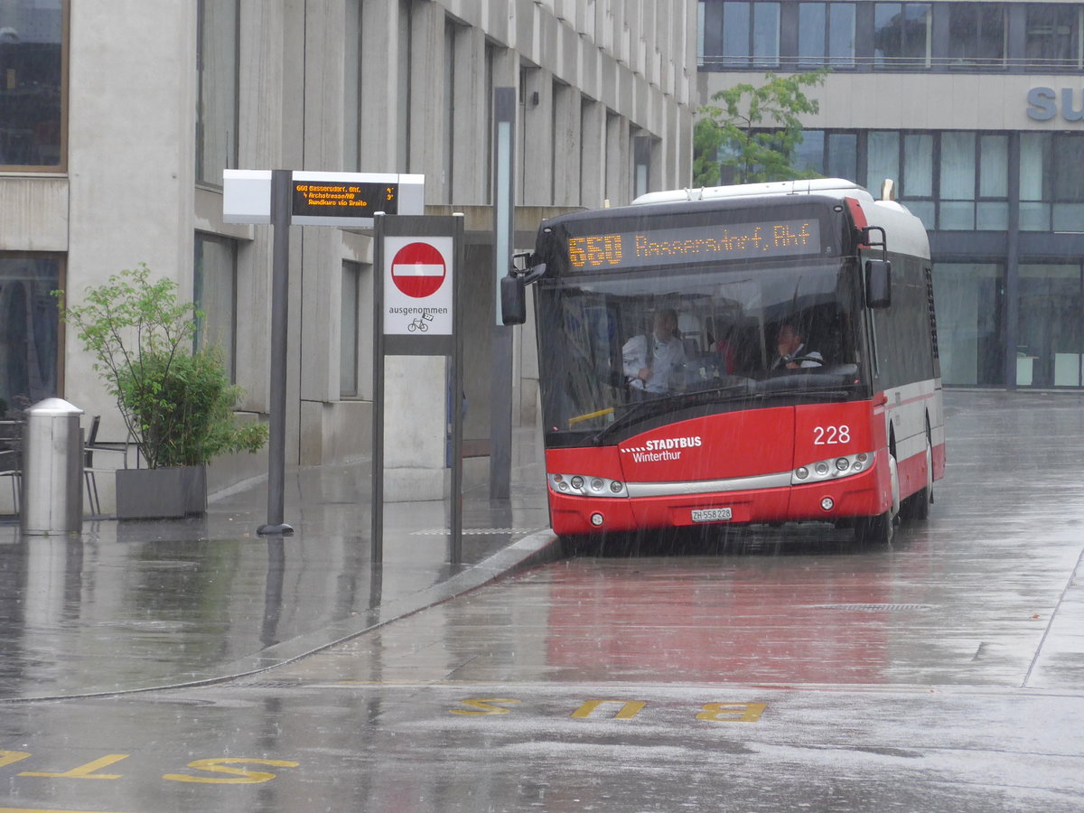 (208'169) - SW Winterthur - Nr. 228/ZH 558'228 - Solaris am 28. Juli 2019 beim Hauptbahnhof Winterthur