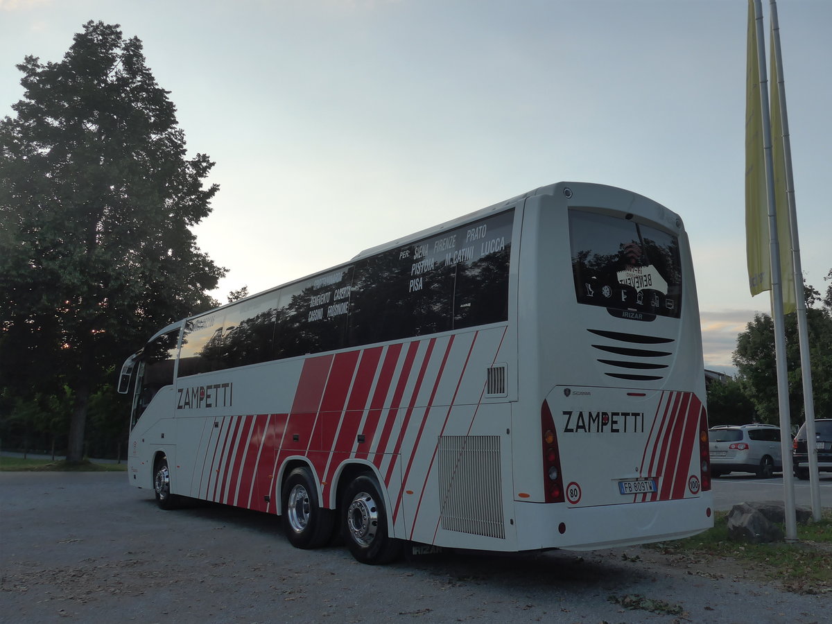 (208'206) - Aus Italien: Zampetti, Montefusco - FB-809 TW - Scania/Irizar am 29. Juli 2019 in Thun, Lachenwiese