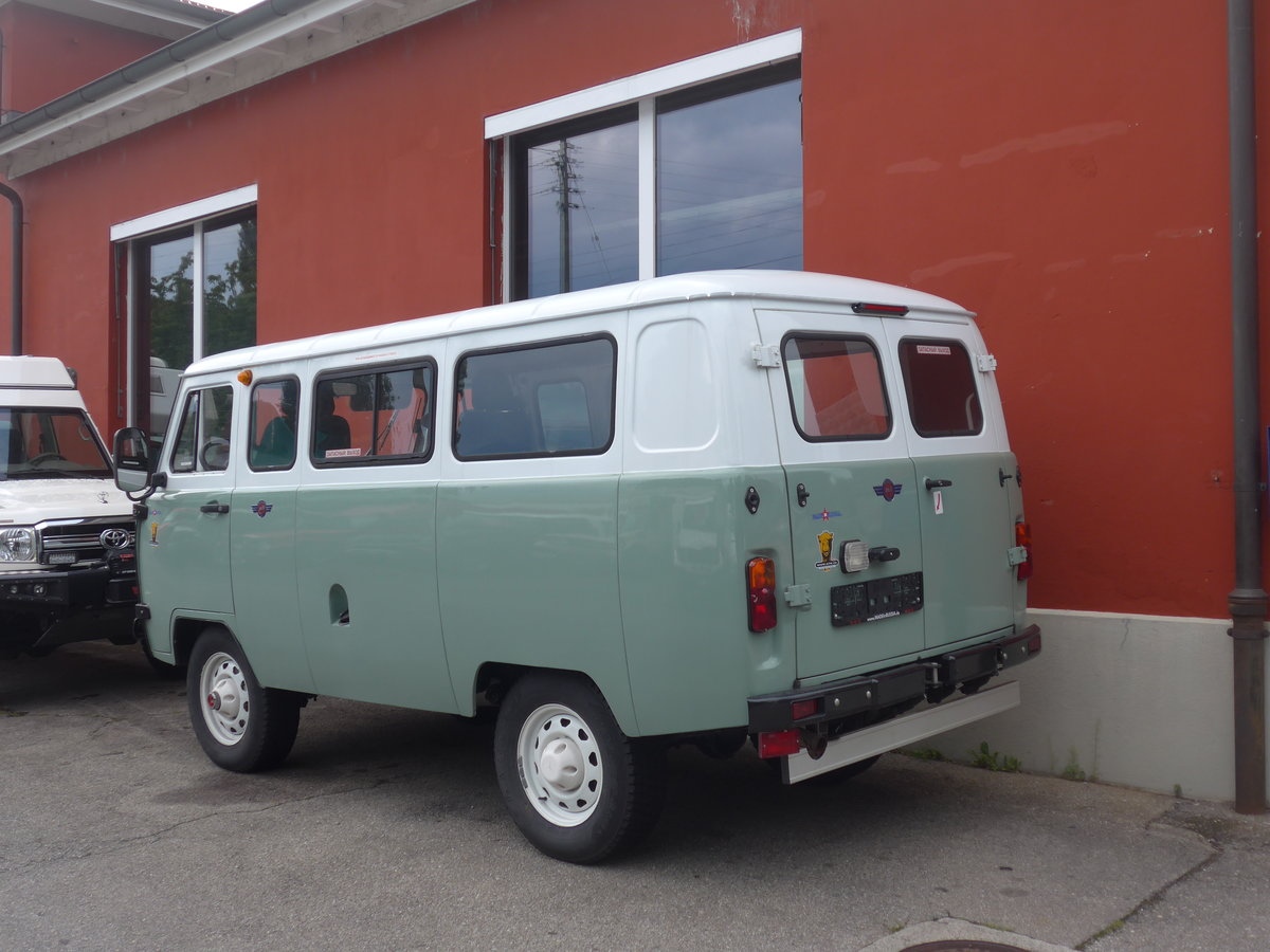 (208'564) - UAZ am 7. August 2019 in Thun, Seestrasse