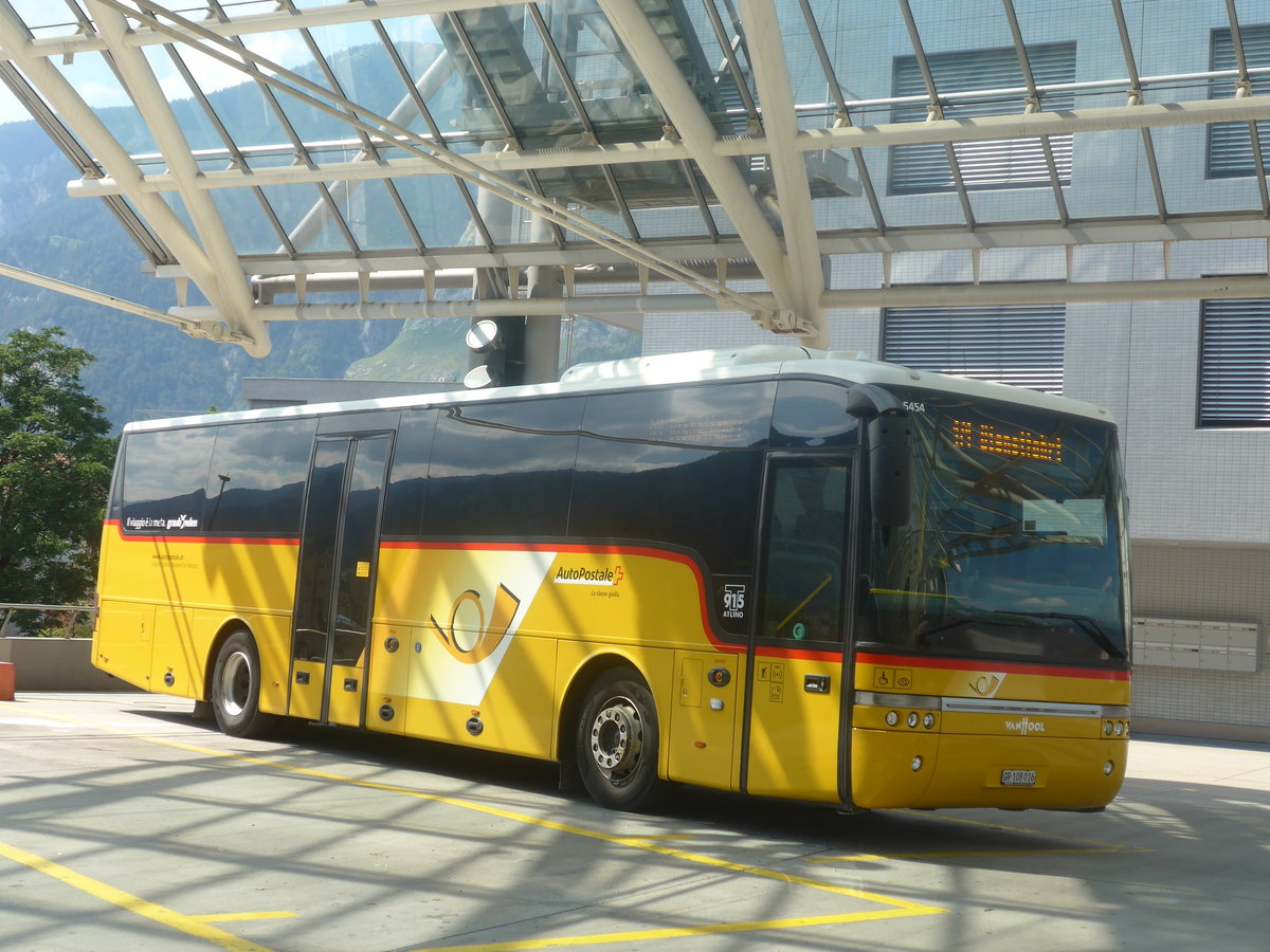 (208'701) - TpM, Mesocco - Nr. 16/GR 108'016 - Van Hool (ex PostAuto Graubnden) am 11. August 2019 in Chur, Postautostation