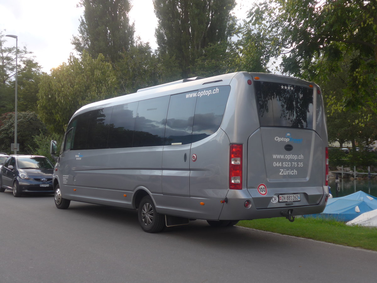 (208'718) - Optop Travel, Opfikon - Nr. 12/ZH 881'262 - Iveco am 15. August 2019 in Thun, Strandbad