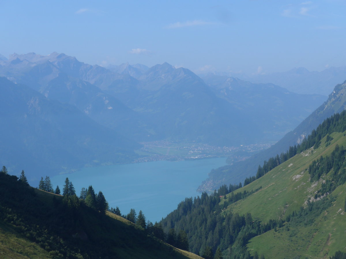 (209'128) - Blick auf den Brienzersee am 31. August 2019 vom Brienzer Rothorn aus