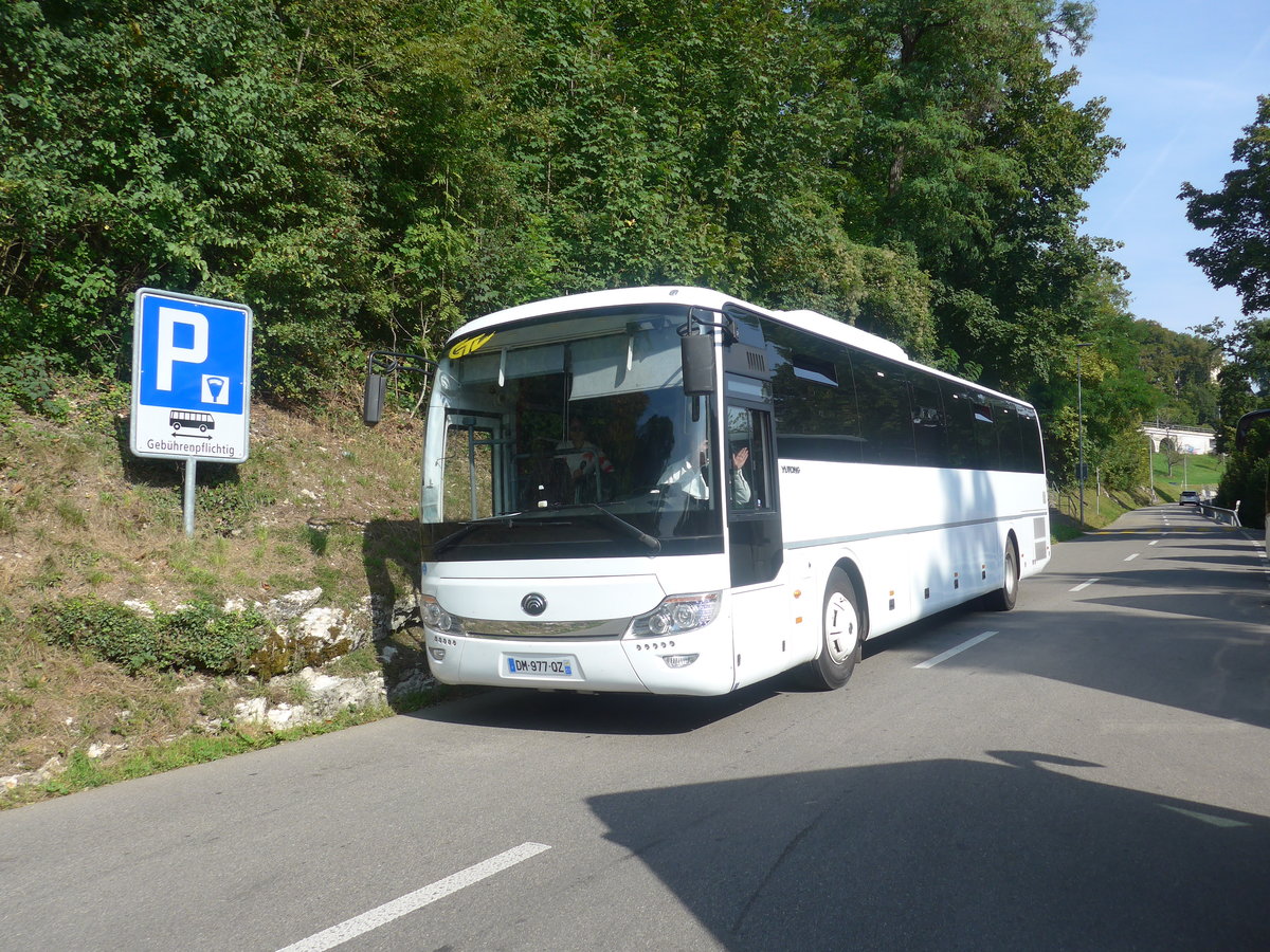 (209'568) - Aus Frankreich: GTV, Serre-les-Sapins - DM 977 QZ - Yutong am 14. September 2019 in Neuhausen, Rheinfall