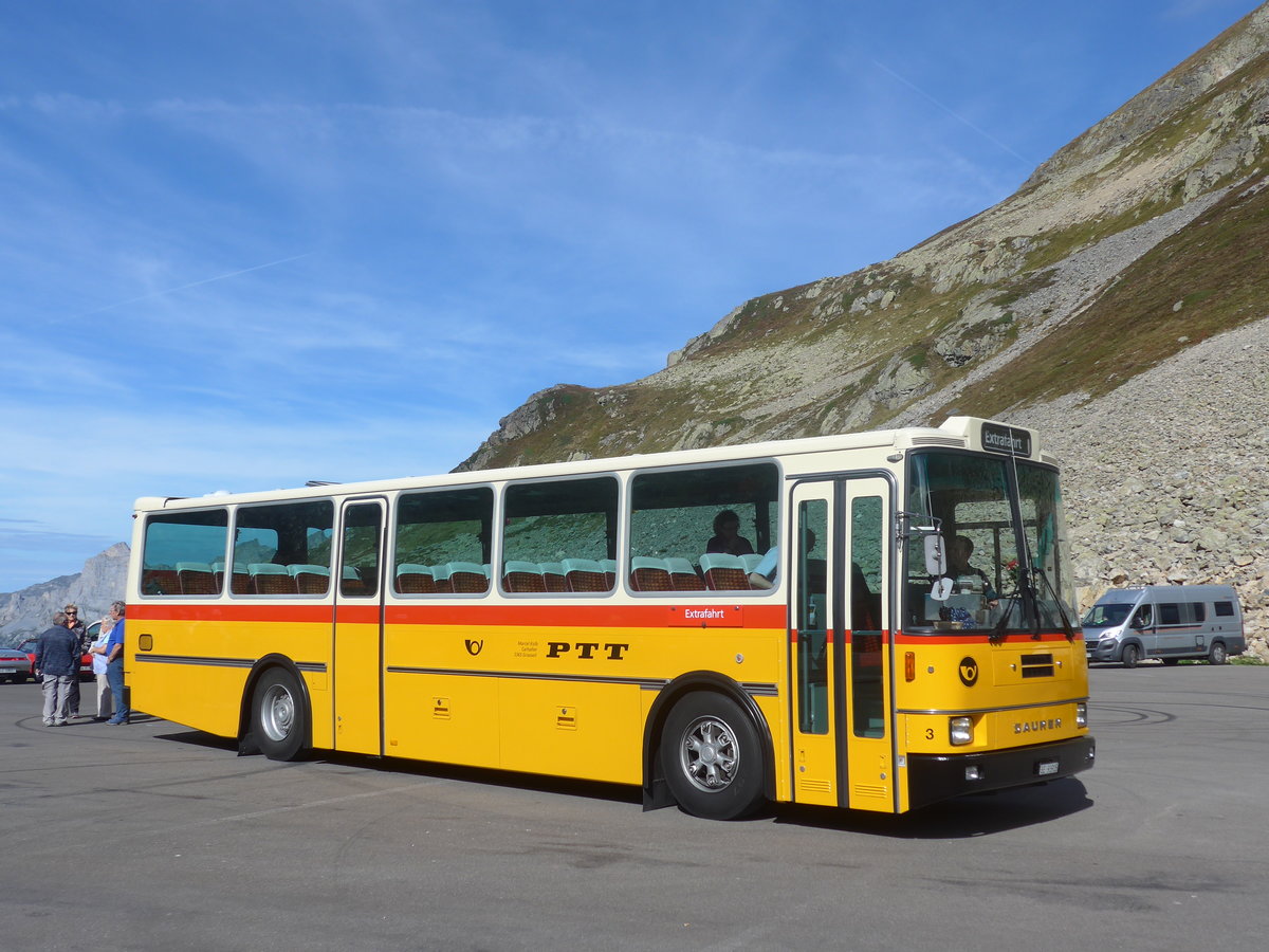 (209'759) - Kolb, Grasswil - Nr. 3/BE 93'915 - Saurer/R&J (ex Schmocker, Stechelberg Nr. 3; ex Schmocker, Stechelberg Nr. 1; ex Gertsch, Stechelberg Nr. 1) am 22. September 2019 in Susten, Passhhe