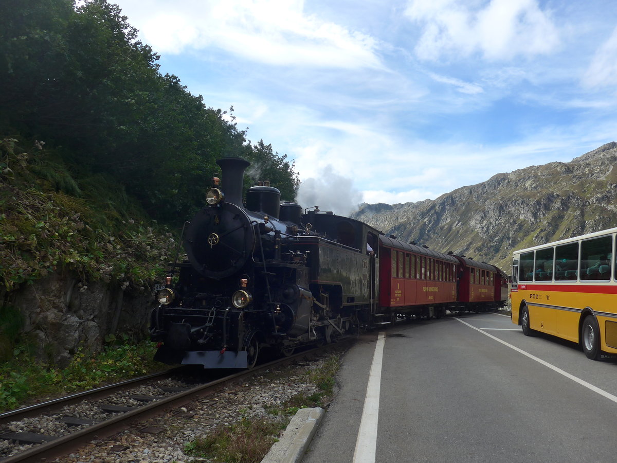 (209'790) - Kolb, Grasswil - Nr. 3/BE 93'915 - Saurer/R&J (ex Schmocker, Stechelberg Nr. 3; ex Schmocker, Stechelberg Nr. 1; ex Gertsch, Stechelberg Nr. 1) am 22. September 2019 bei Oberwald (Teilaufnahme)