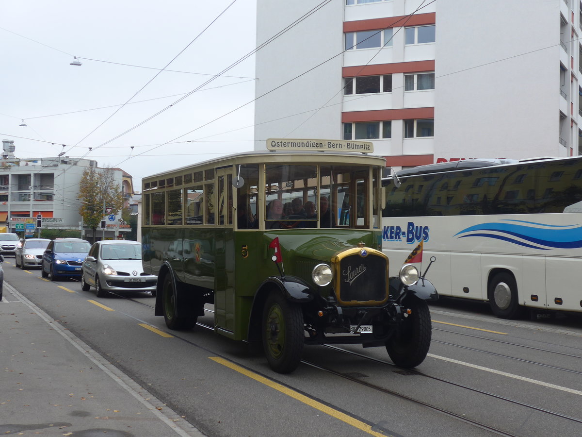 (210'449) - SVB Bern (Bernmobil historique) - Nr. 5/BE 29'005 - Saurer am 20. Oktober 2019 in Bern, Weissenbhl