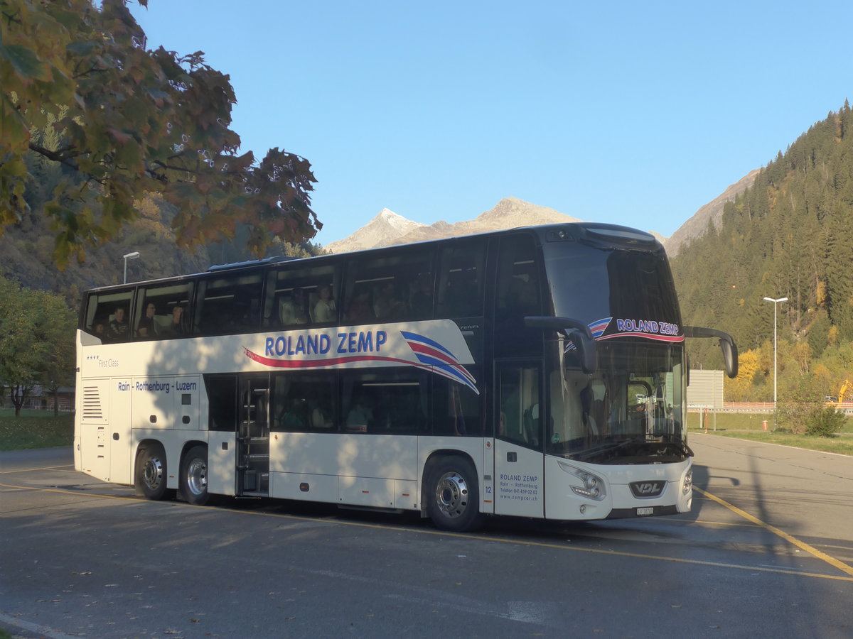 (210'505) - Zemp, Rothenburg - Nr. 12/LU 36'700 - VDL am 26. Oktober 2019 in Ambr-Piotta, Raststtte