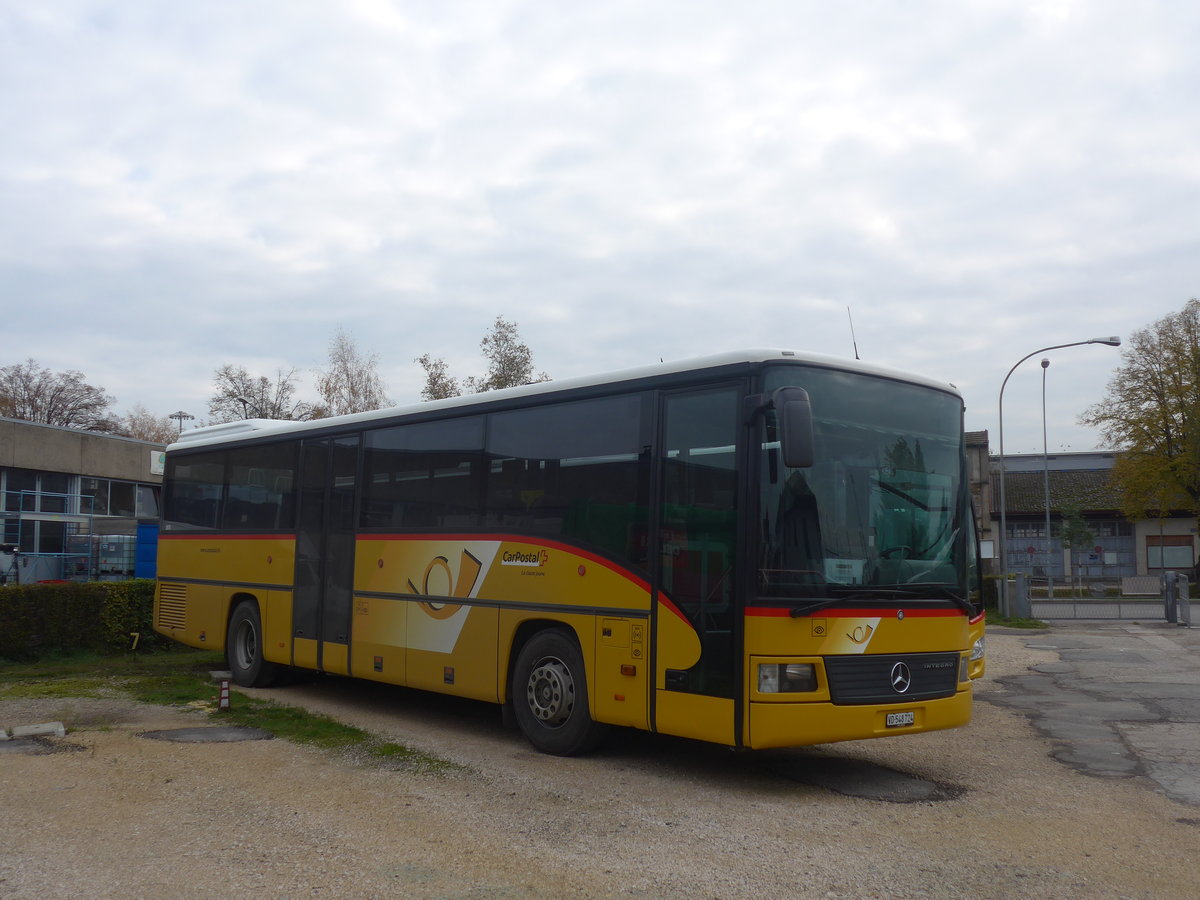 (210'881) - CarPostal Ouest - VD 548'724 - Mercedes am 9. November 2019 in Yverdon, Garage