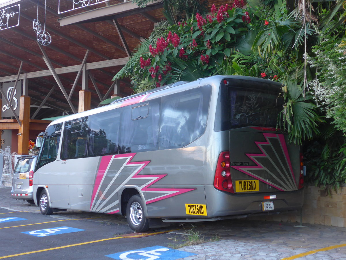 (212'257) - ??? - 5922 - Marcopolo am 23. November 2019 in La Fortuna, Baldi Hot Springs