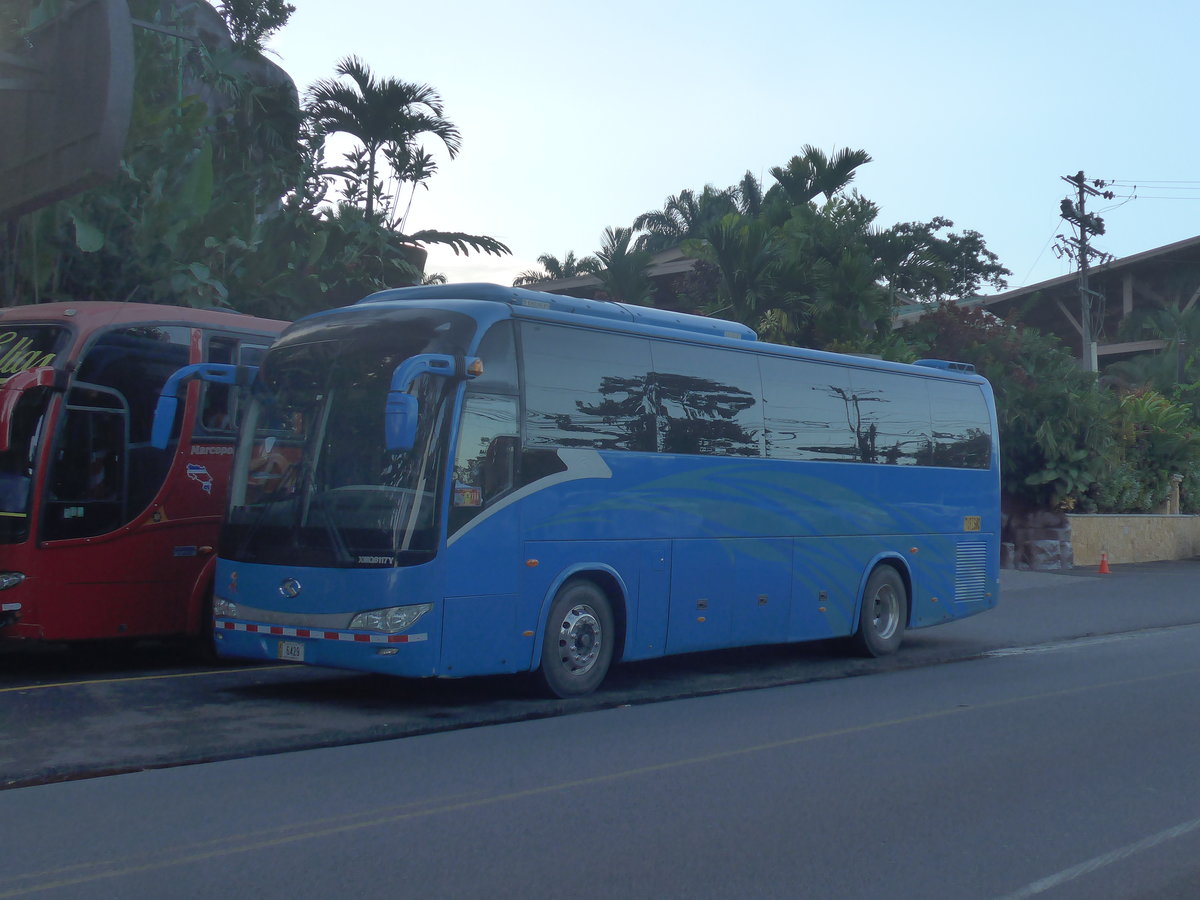 (212'378) - Transbasa, Alajuela - 6429 - Kinglong am 24. November 2019 in La Fortuna, Baldi Hot Springs