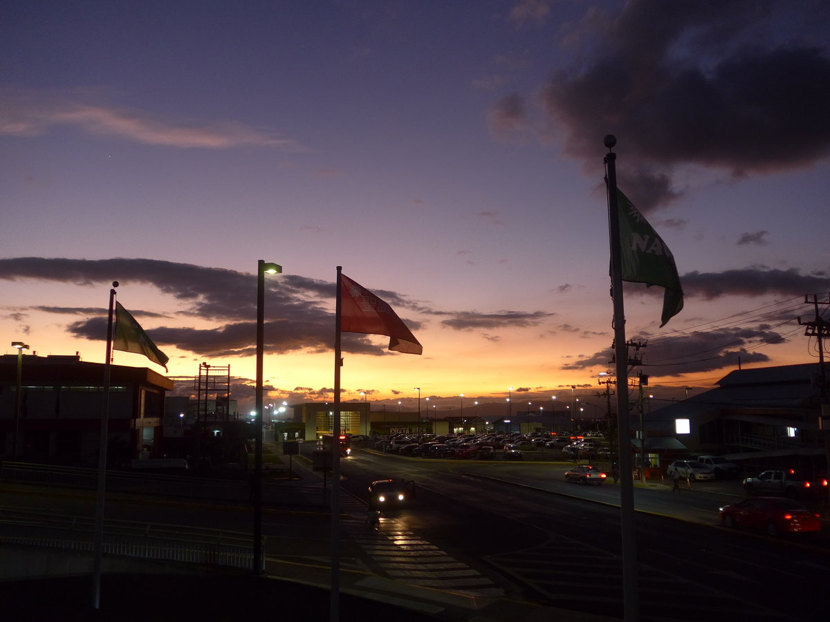 (212'537) - Abendstimmung am 26. November 2019 in San Jos�, Airport