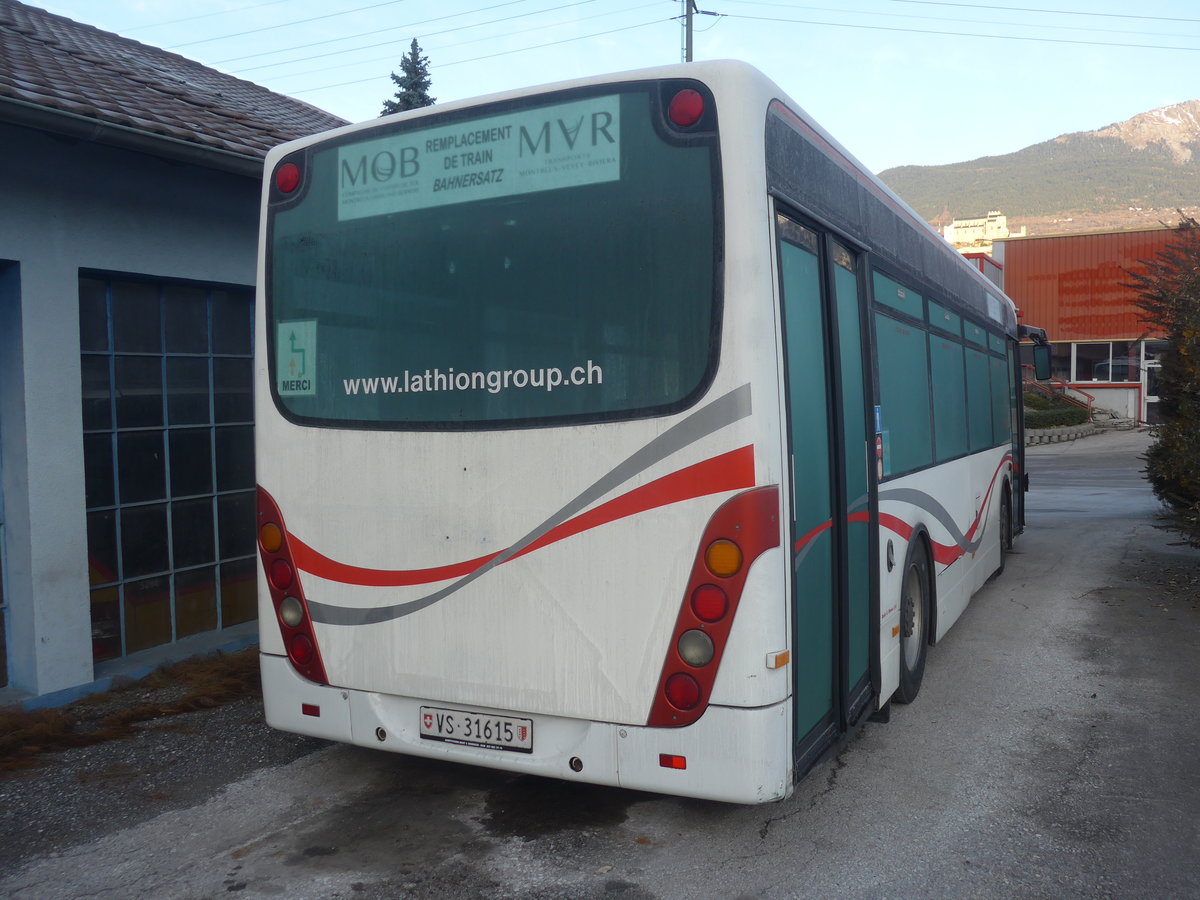 (212'706) - Lathion, Sion - Nr. 20/VS 31'615 - Van Hool (ex CAM Monaco/MC) am 8. Dezember 2019 in Sion, Garage