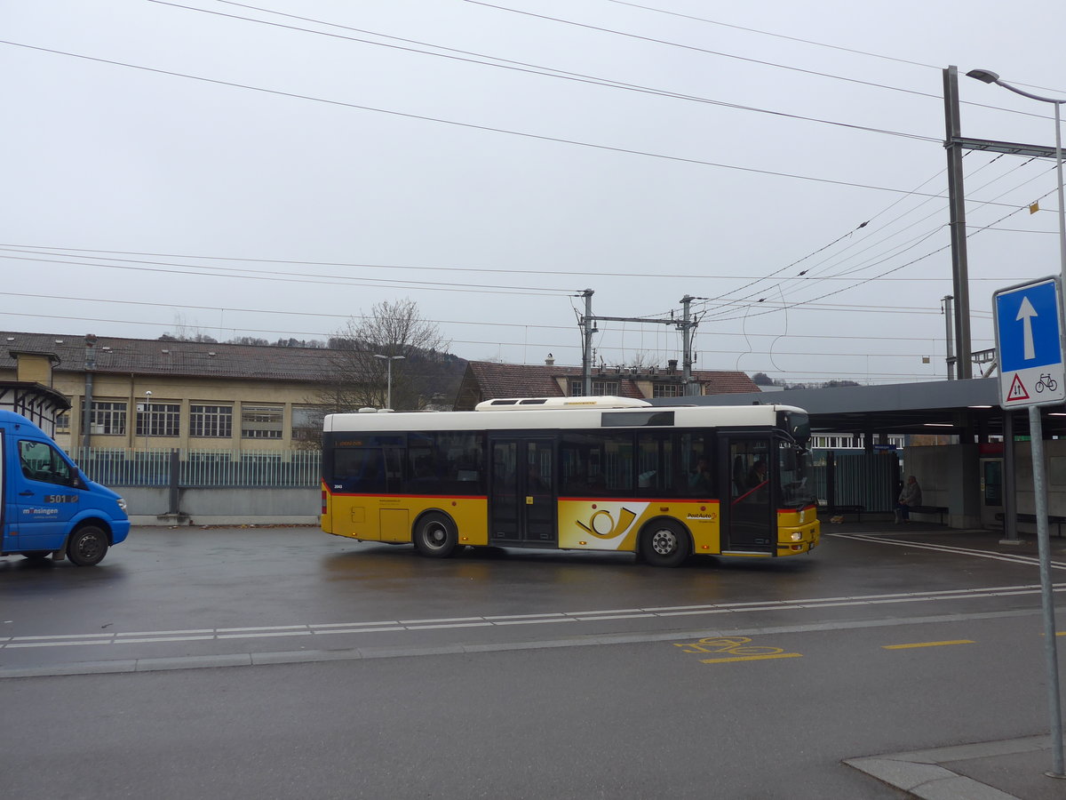 (212'847) - Lengacher, Wichtrach - Nr. 3/BE 547'388 - MAN/Gppel am 9. Dezember 2019 beim Bahnhof Mnsingen