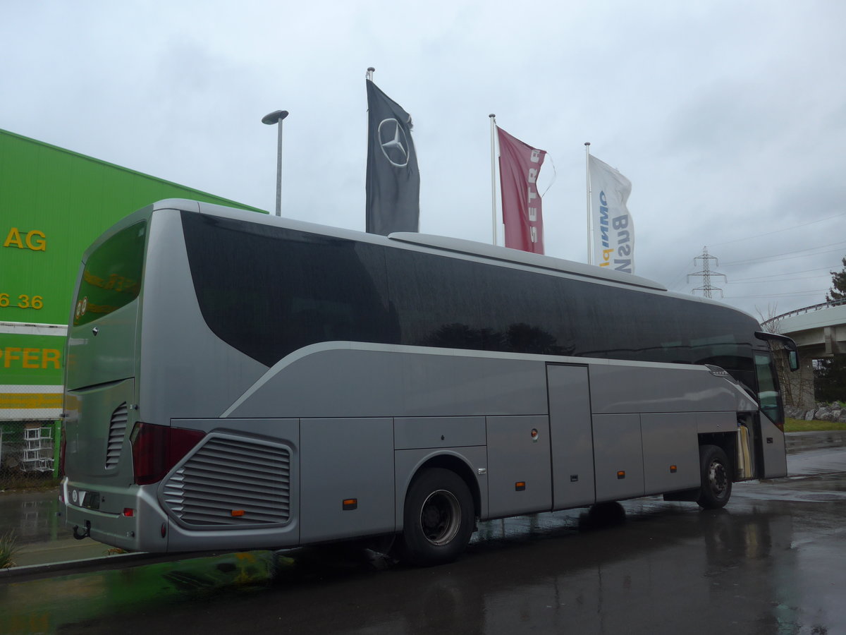 (213'057) - ??? - (BE 844'117) - Setra am 22. Dezember 2019 in Kerzers, Interbus