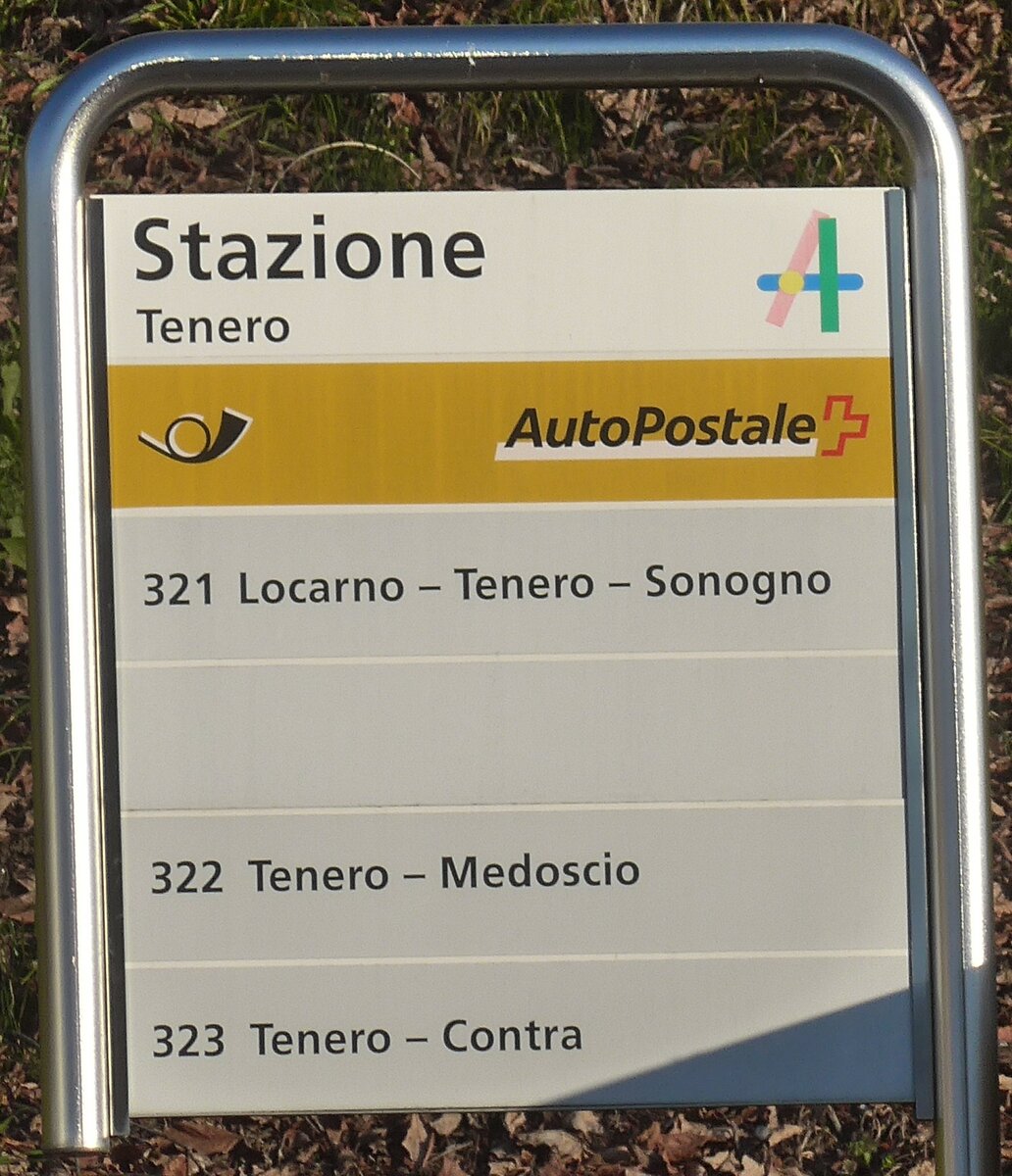 (213'828) - PostAuto-Haltestellenschild - Tenero, Stazione - am 18. Januar 2020