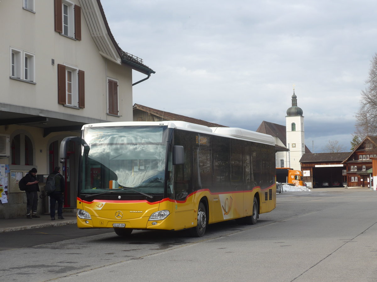 (214'030) - PostAuto Ostschweiz - SG 445'304 - Mercedes am 1. Februar 2020 beim Bahnhof Nesslau-Neu St. Johann