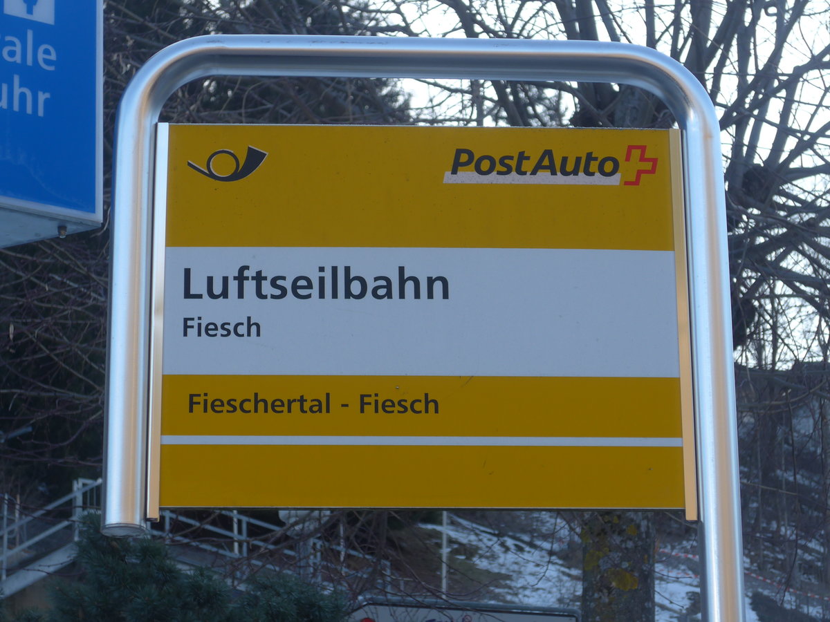 (214'134) - PostAuto-Haltestelle - Fiesch, Luftseilbahn - am 9. Februar 2020