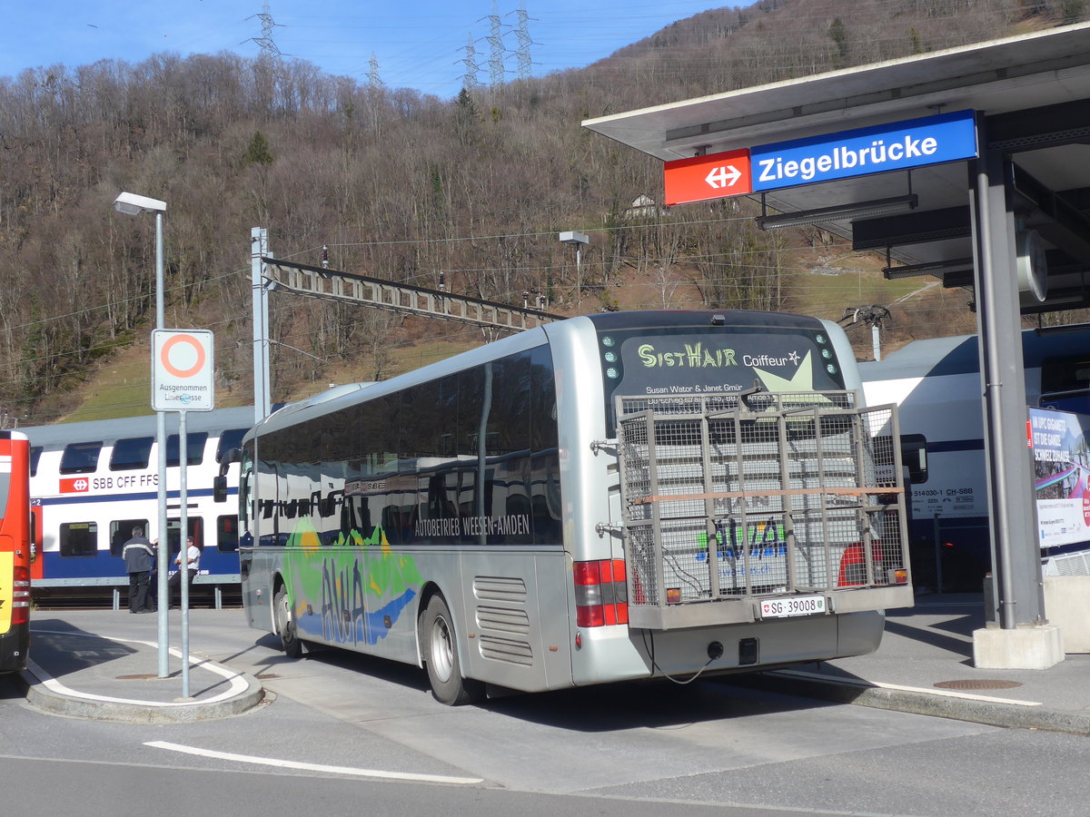 (214'187) - AWA Amden - Nr. 8/SG 39'008 - MAN am 15. Februar 2020 beim Bahnhof Ziegelbrcke