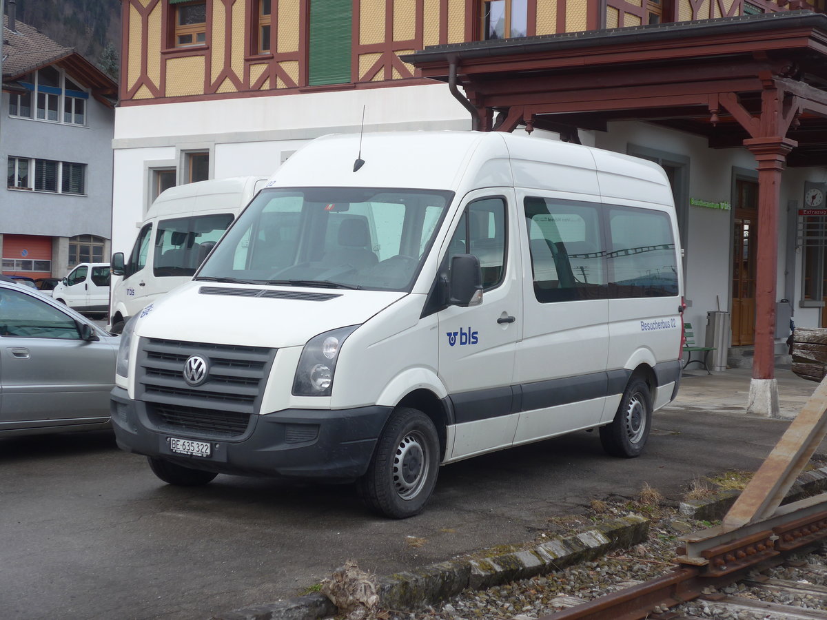 (214'466) - BLS Bern - Nr. 2/BE 635'322 - VW am 19. Februar 2020 in Frutigen, Alter Bahnhof