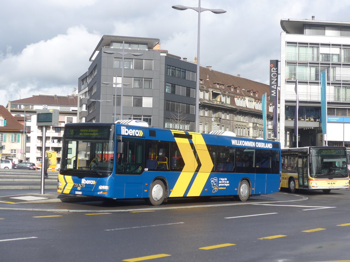 (215'106) - STI Thun - Nr. 128/BE 800'128 - MAN am 9. Mrz 2020 beim Bahnhof Thun