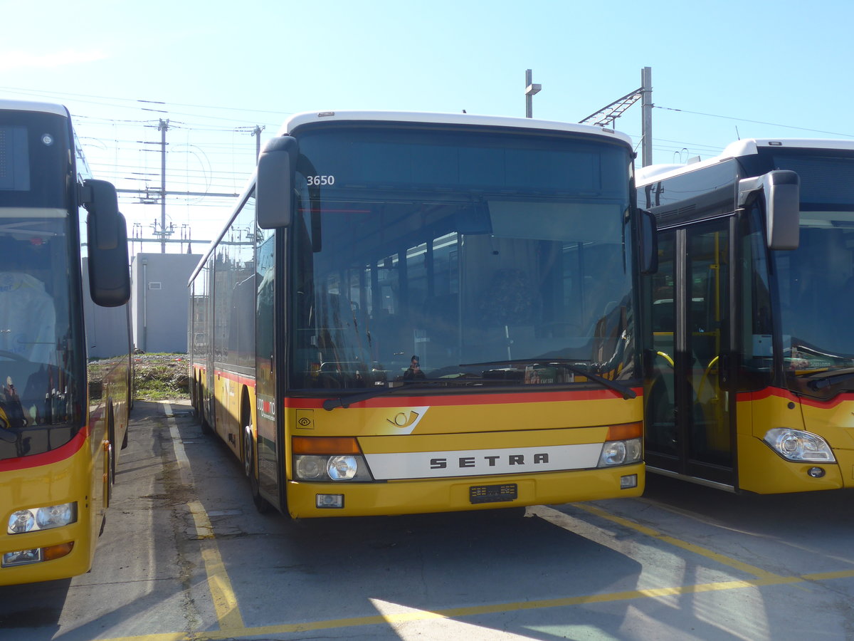 (215'205) - CarPostal Ouest - (JU 1945) - Setra (ex Nr. 70; ex Stucki, Porrentruy Nr. 11) am 15. Mrz 2020 in Yverdon, Garage