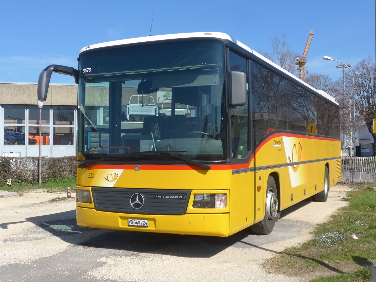 (215'215) - CarPostal Ouest - VD 548'724 - Mercedes am 15. Mrz 2020 in Yverdon, Garage