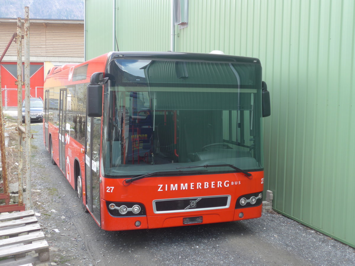 (215'315) - Buchard, Leytron - Volvo (ex AHW Horgen Nr. 27) am 20. Mrz 2020 in Leytron, Garage