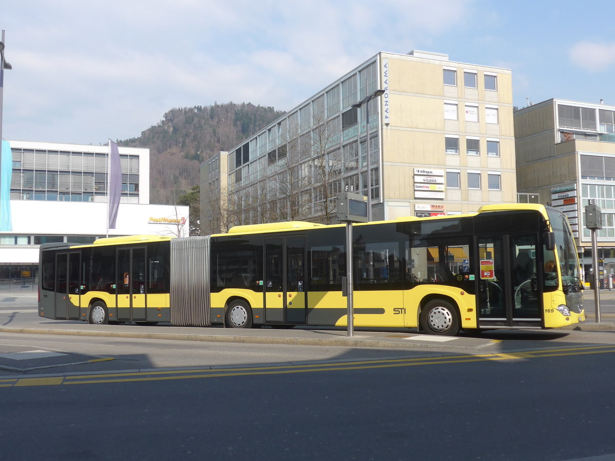 (215'567) - STI Thun - Nr. 169/BE 752'169 - Mercedes am 26. Mrz 2020 beim Bahnhof Thun