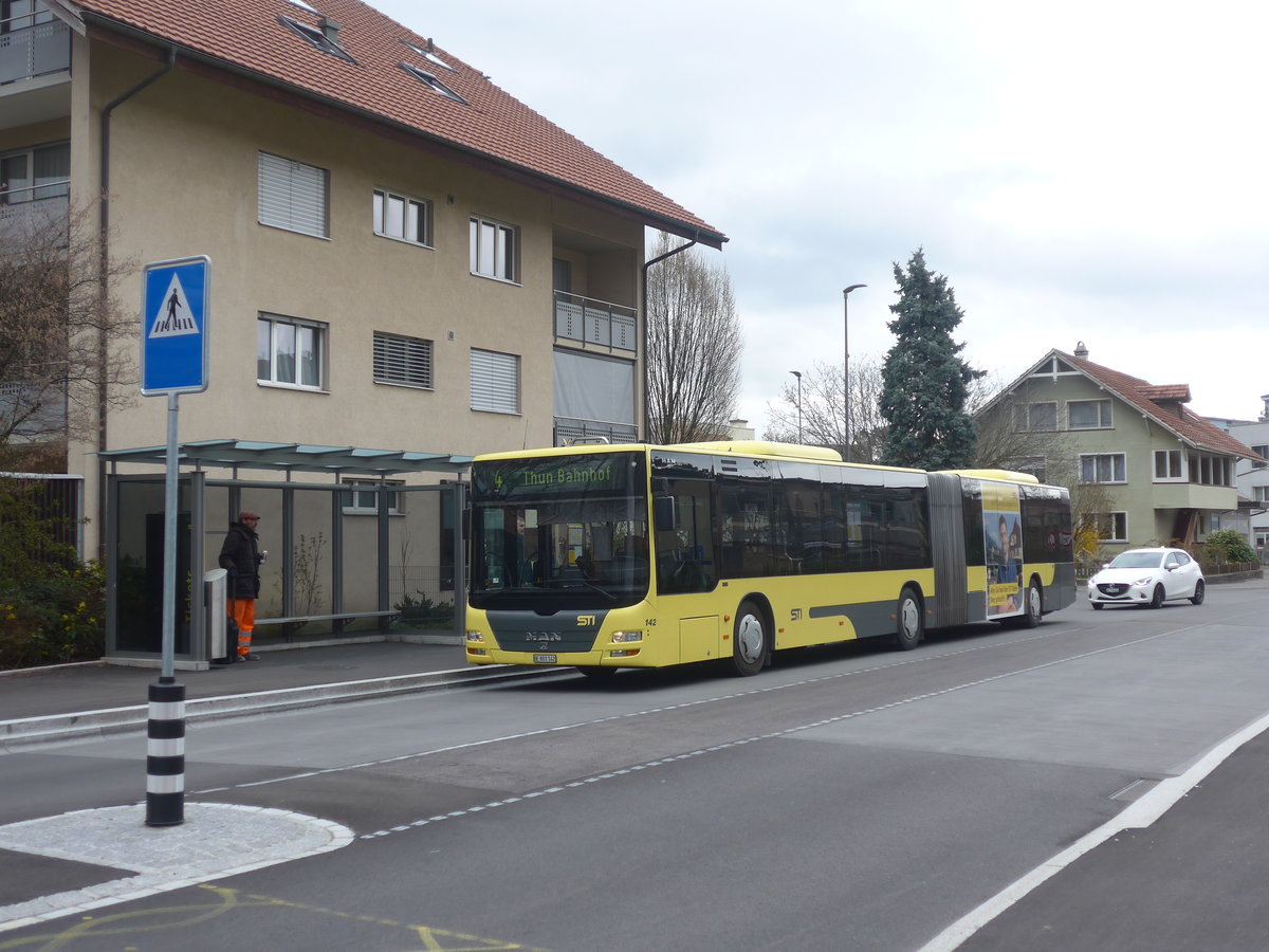 (215'674) - STI Thun - Nr. 142/BE 801'142 - MAN am 30. Mrz 2020 in Thun-Lerchenfeld, Waldeck