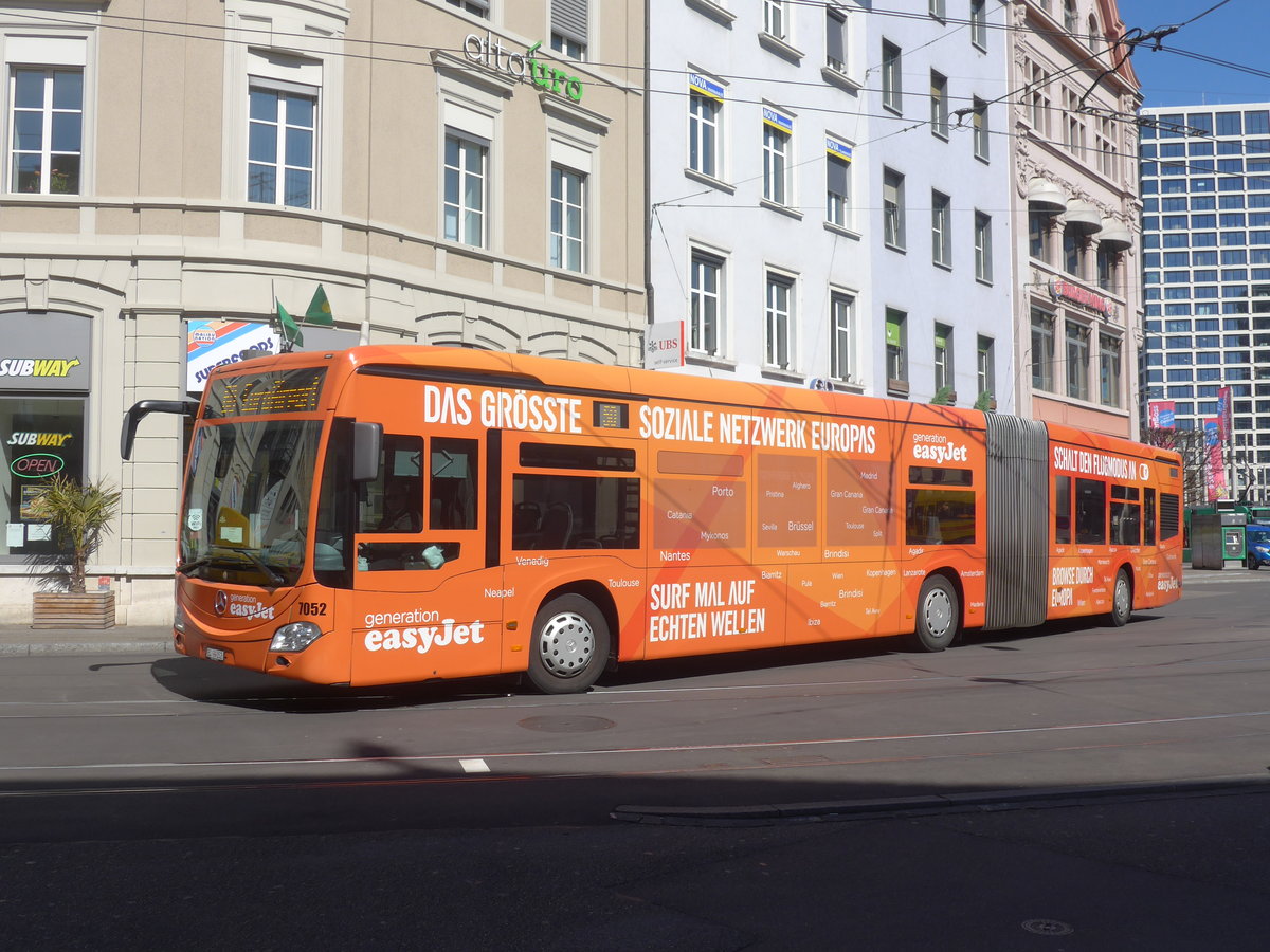 (215'757) - BVB Basel - Nr. 7052/BS 99'352 - Mercedes am 31. Mrz 2020 beim Bahnhof Basel