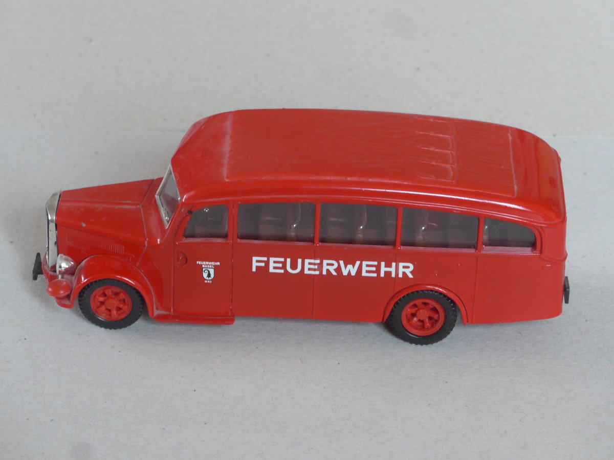 (215'892) - Feuerwehr, Basel - Saurer am 6. April 2020 in Thun (Modell)