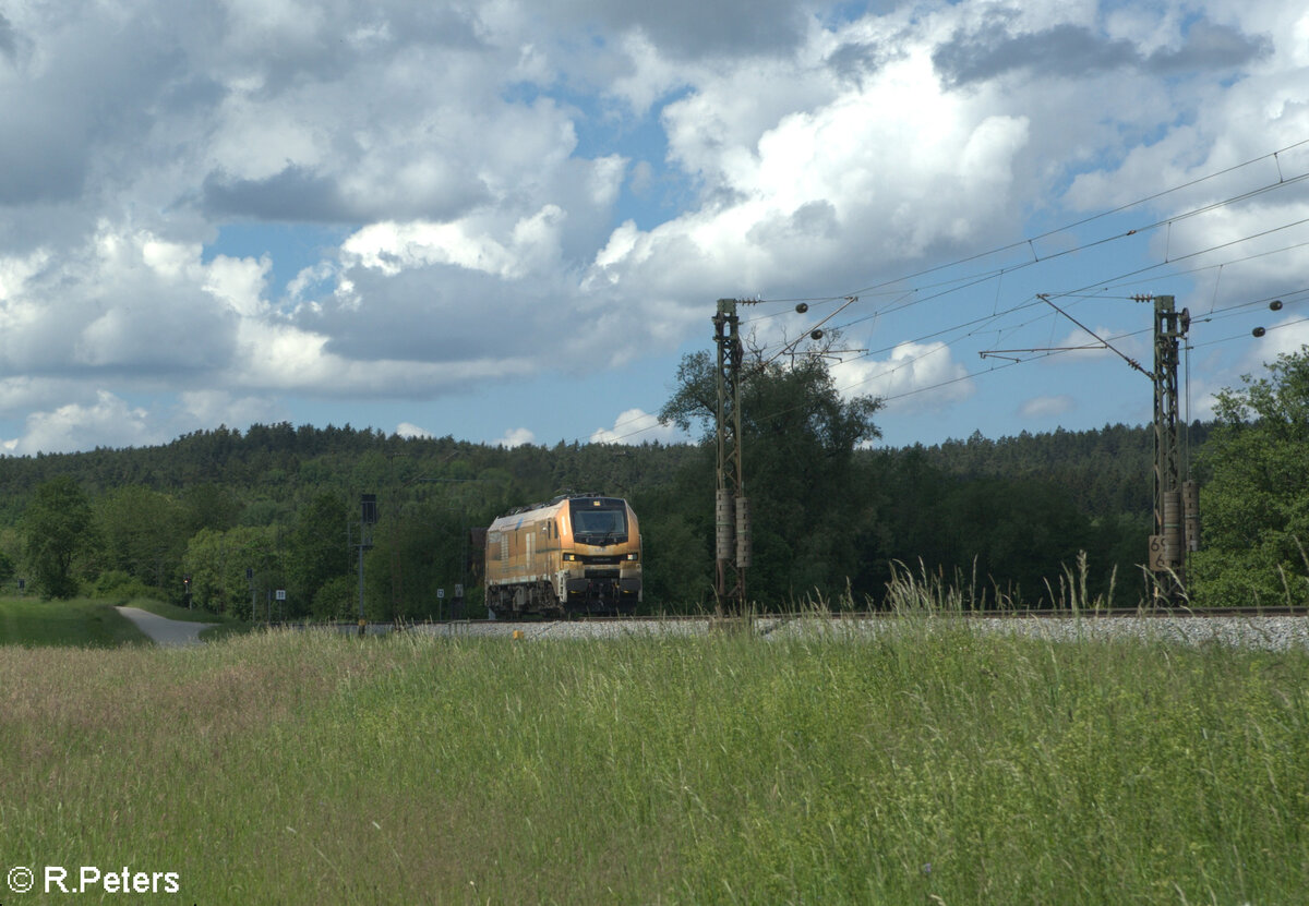 2159 256-7  GrainyDay  Lz bei Plling in Richtung Regensburg. 20.05.24
