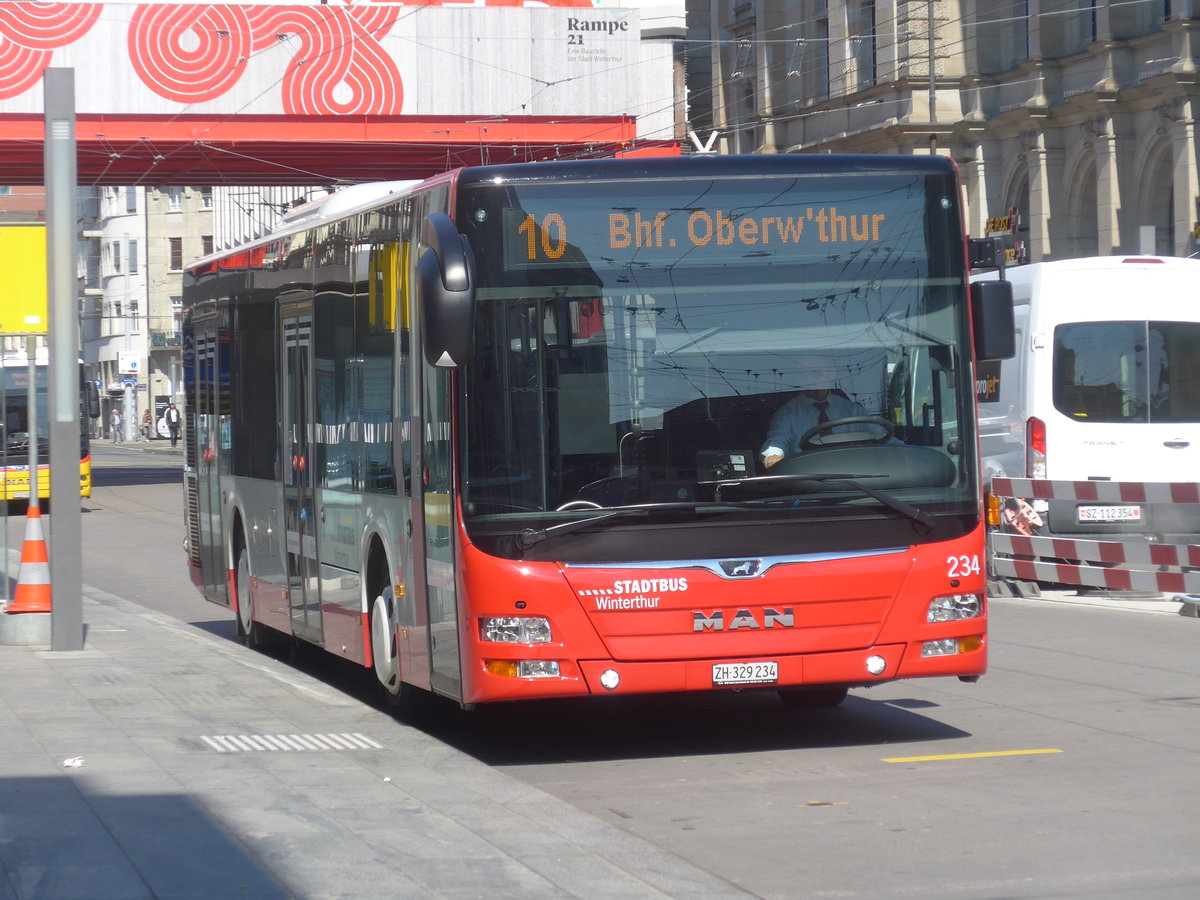 (215'916) - SW Winterthur - Nr. 234/ZH 329'234 - MAN am 6. April 2020 beim Hauptbahnhof Winterthur