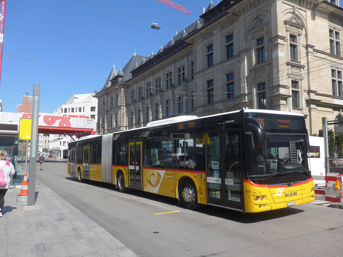 (215'918) - Moser, Flaach - Nr. 359/ZH 592'508 - MAN am 6. April 2020 beim Hauptbahnhof Winterthur