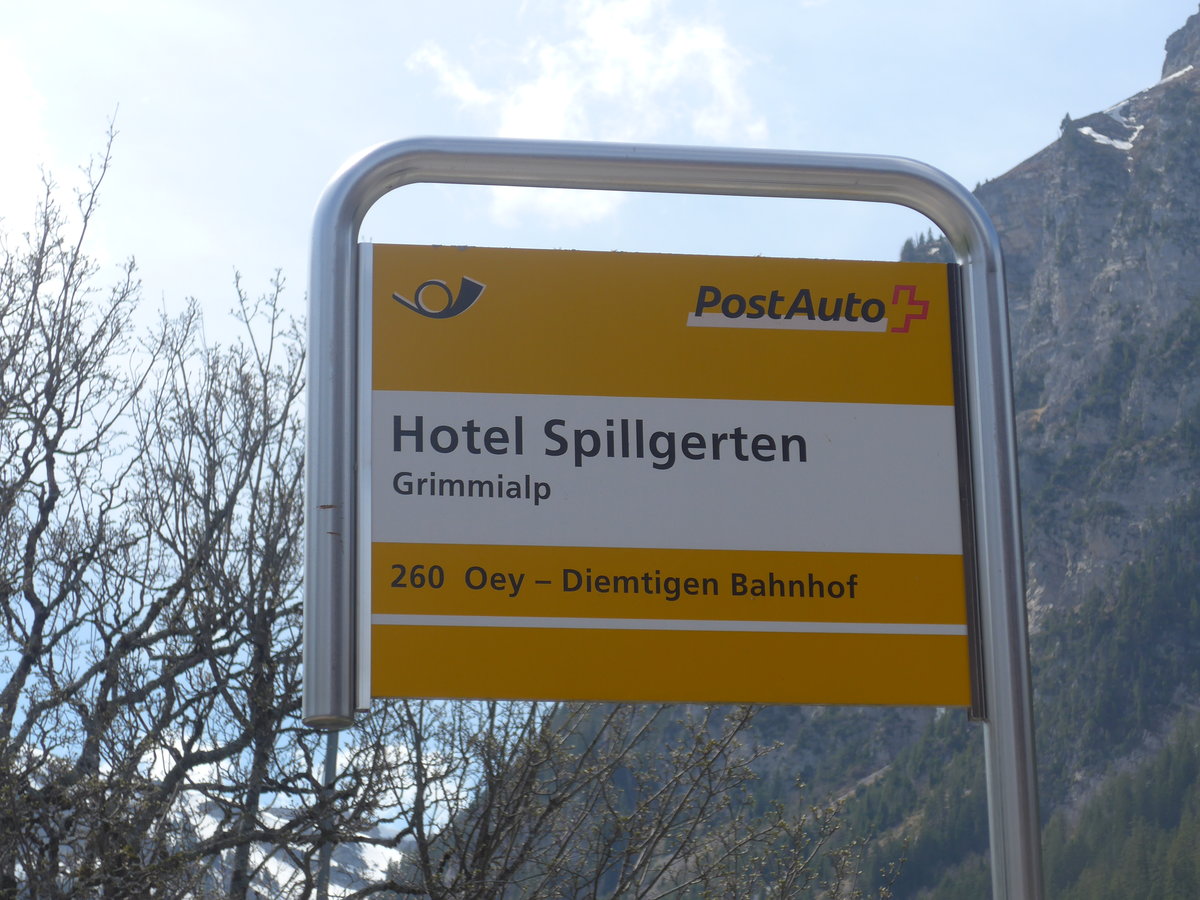 (216'174) - PostAuto-Haltestelle - Grimmialp, Hotel Spillgerten - am 17. April 2020